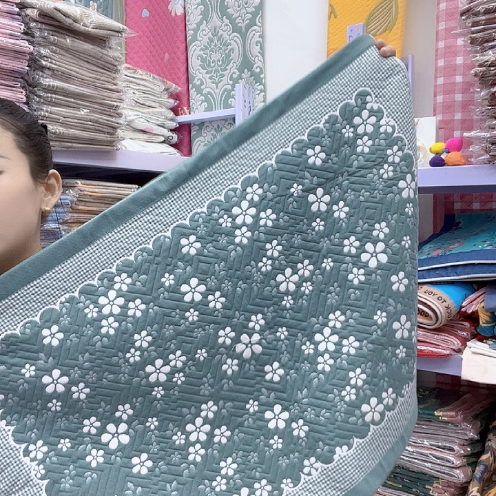 棉绿色特花纯棉面料