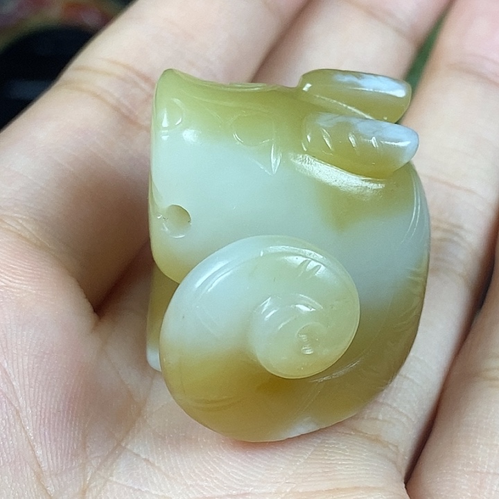 和田玉未镶嵌挂件人****别