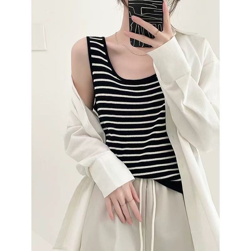 117#（微瑕）显瘦修身型短款背心春夏拼色显瘦背心百搭