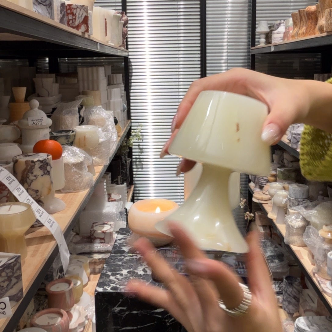  大理石 A19 关机。 