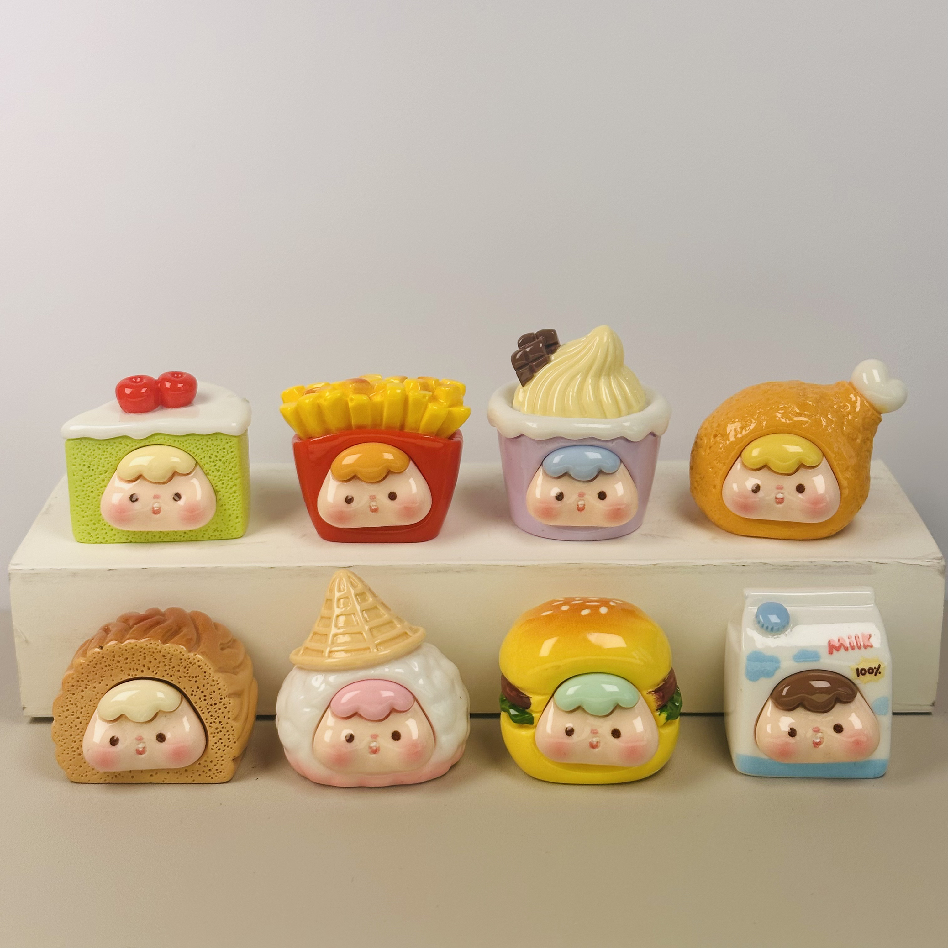 可爱立体树脂工艺食玩崽崽公仔适合车载居家桌面摆件