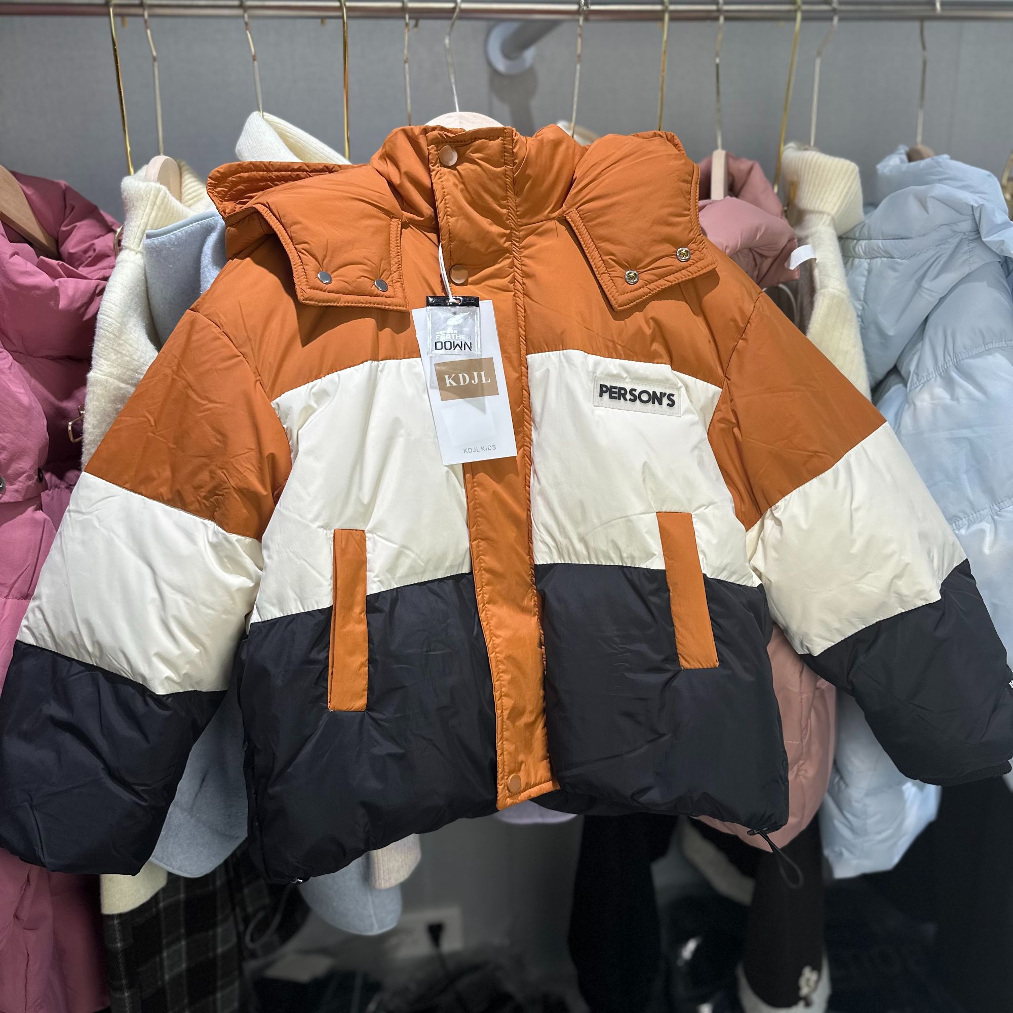  断码捡漏 实体店清仓处理2024新款羽绒服 韩版羽绒服 儿童羽绒服