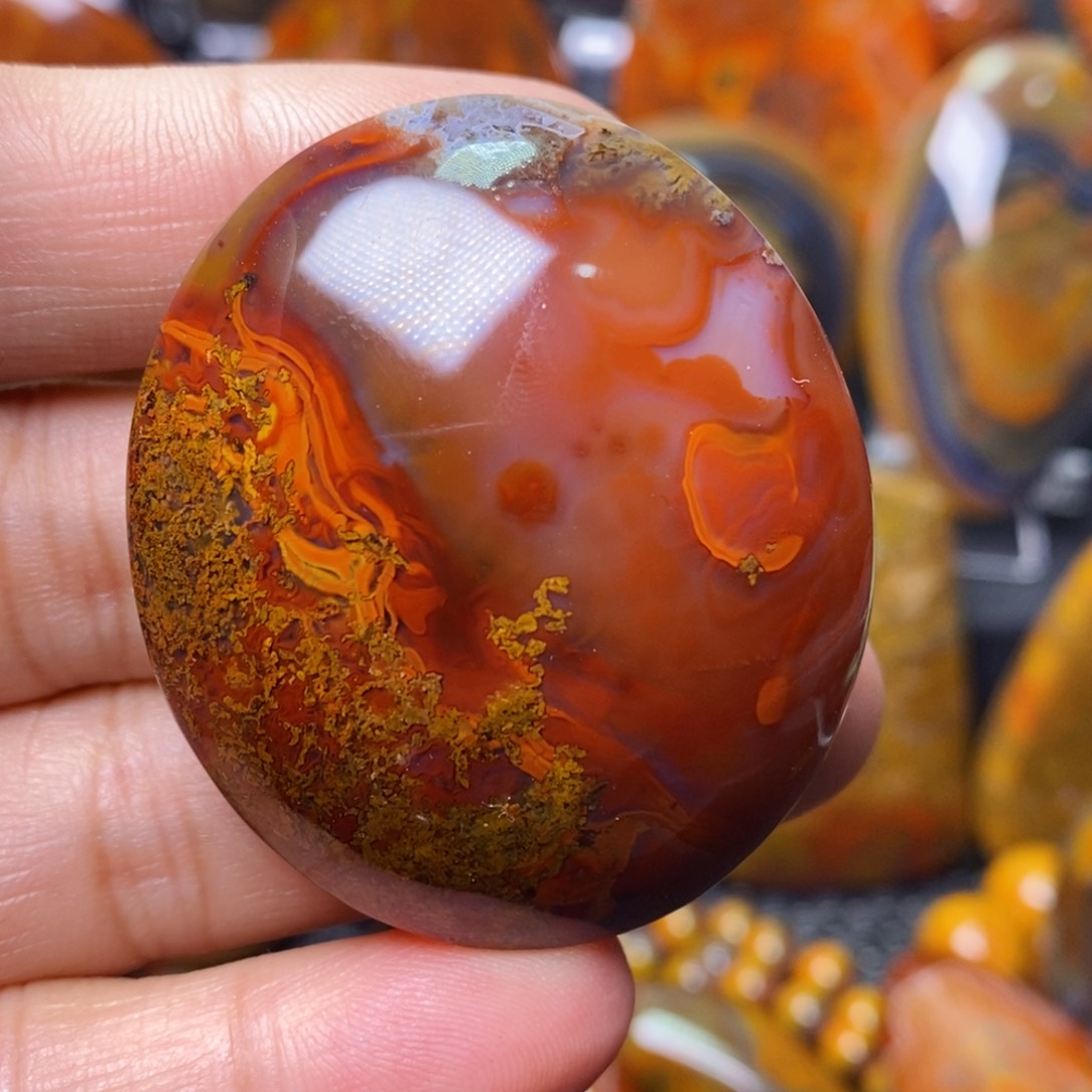 玛瑙/玉髓未镶嵌吊坠(不含链)$**》