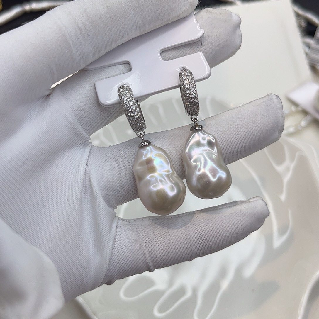 淡水珍珠耳饰合金