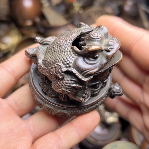 铜制文玩把玩物件