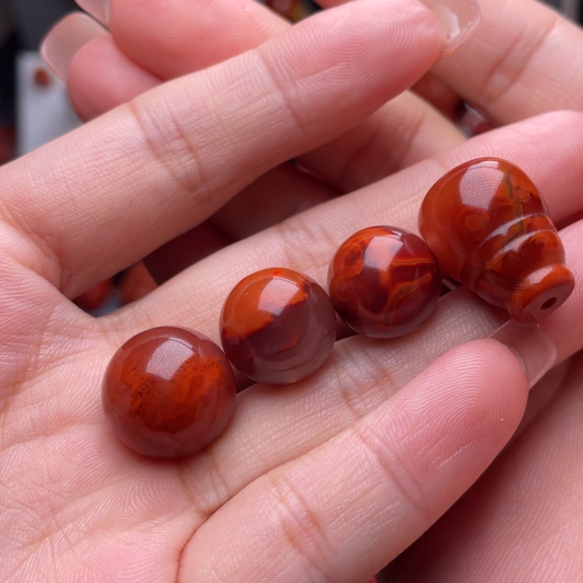 【闪购商品】南红玛瑙配饰4个未镶嵌一*扬