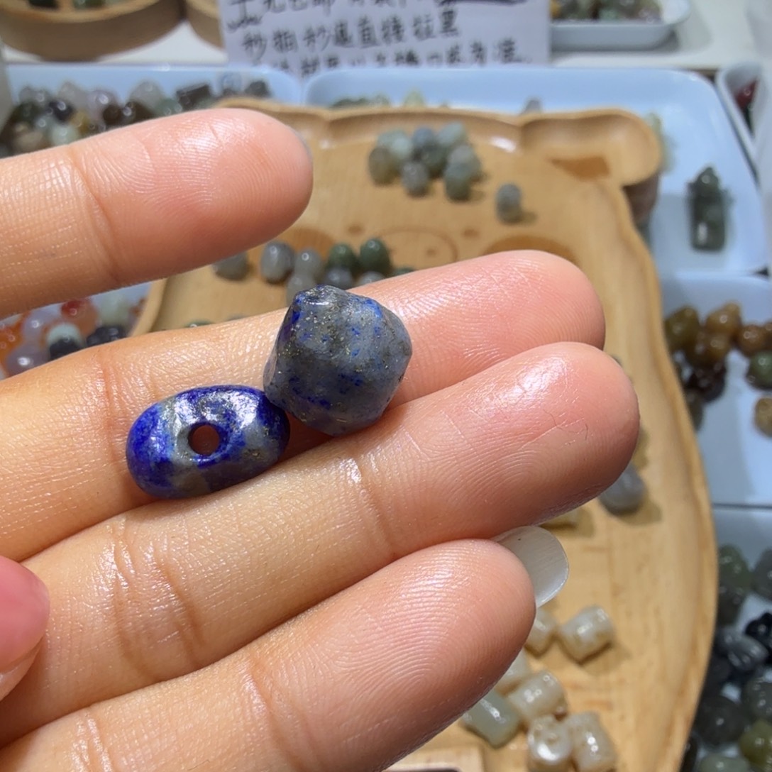 和田玉未镶嵌珠宝奇石