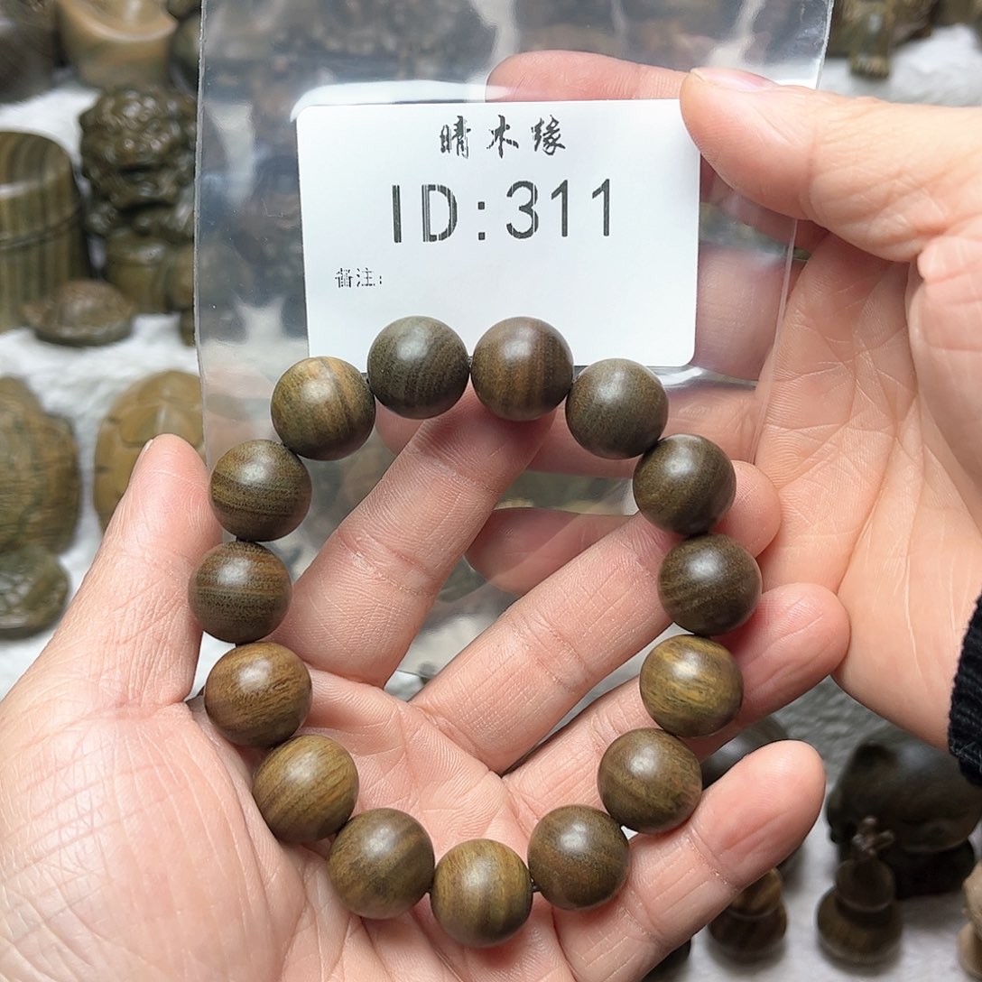 维腊木（绿檀）玖横纹1.5精选