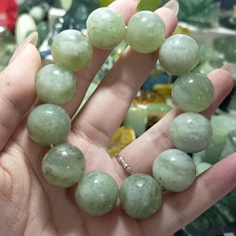 岫玉未镶嵌岫玉手串