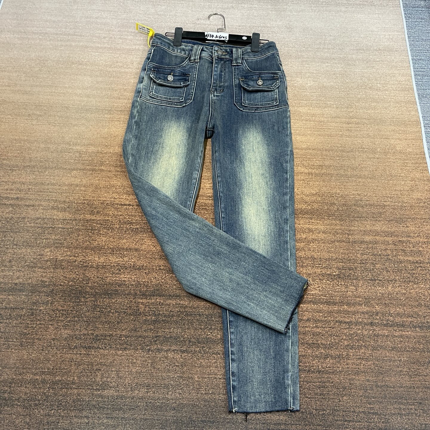 #H4-K6105 加绒-厚绒 复古蓝超柔兜盖口袋款小脚裤 高弹（不换退）