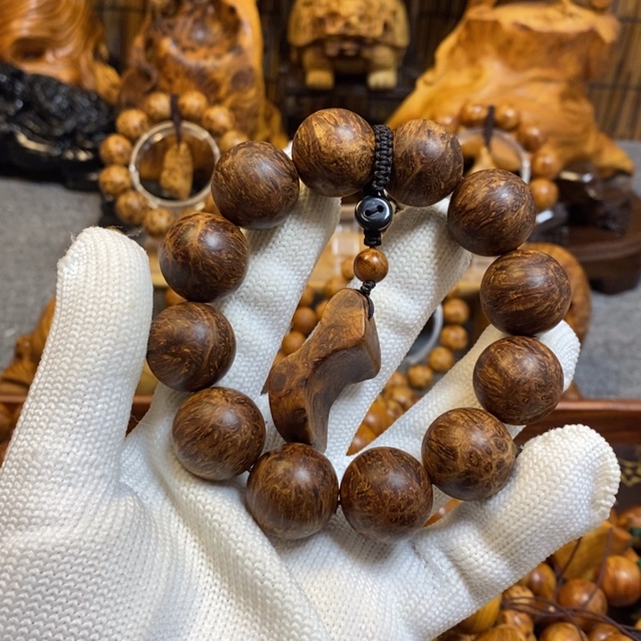 柏木江**道太行崖柏2.0陈化黑金爆满雪花变异瘤