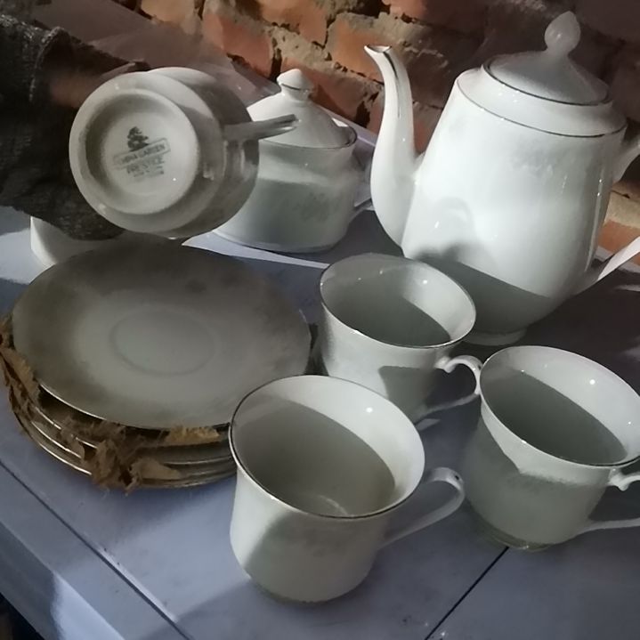 摆件，烧制问题都是正常的74号一壶四杯四碟一公道杯一茶叶罐