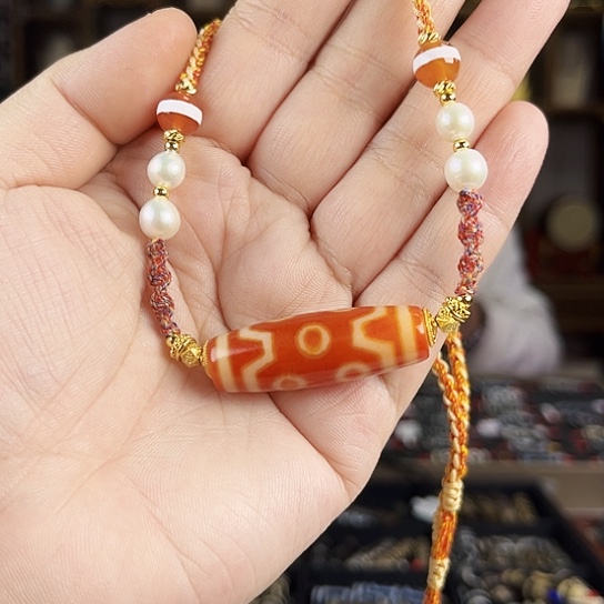 玛瑙/玉髓颈饰合金