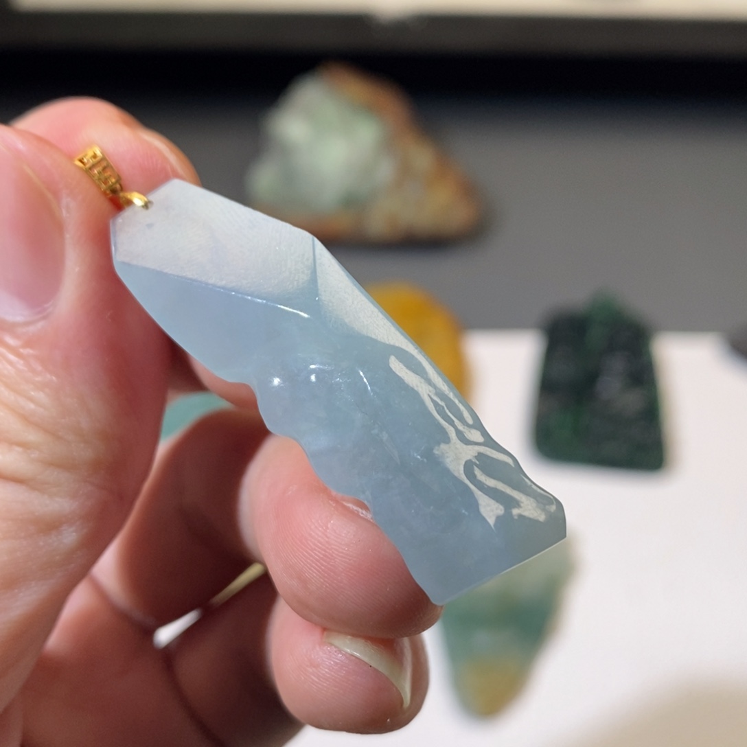 翡翠未镶嵌颈饰123