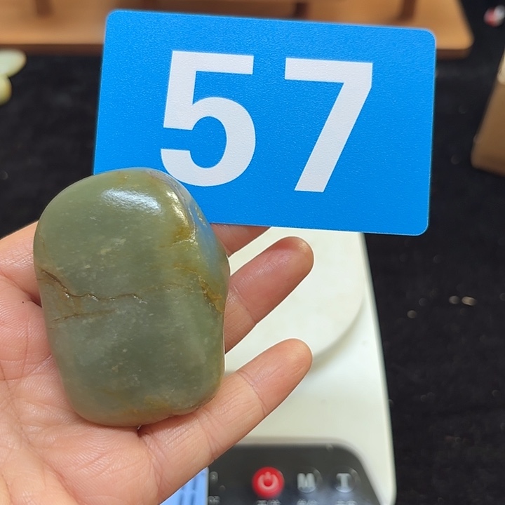 和田玉（糖玉）未镶嵌挂件