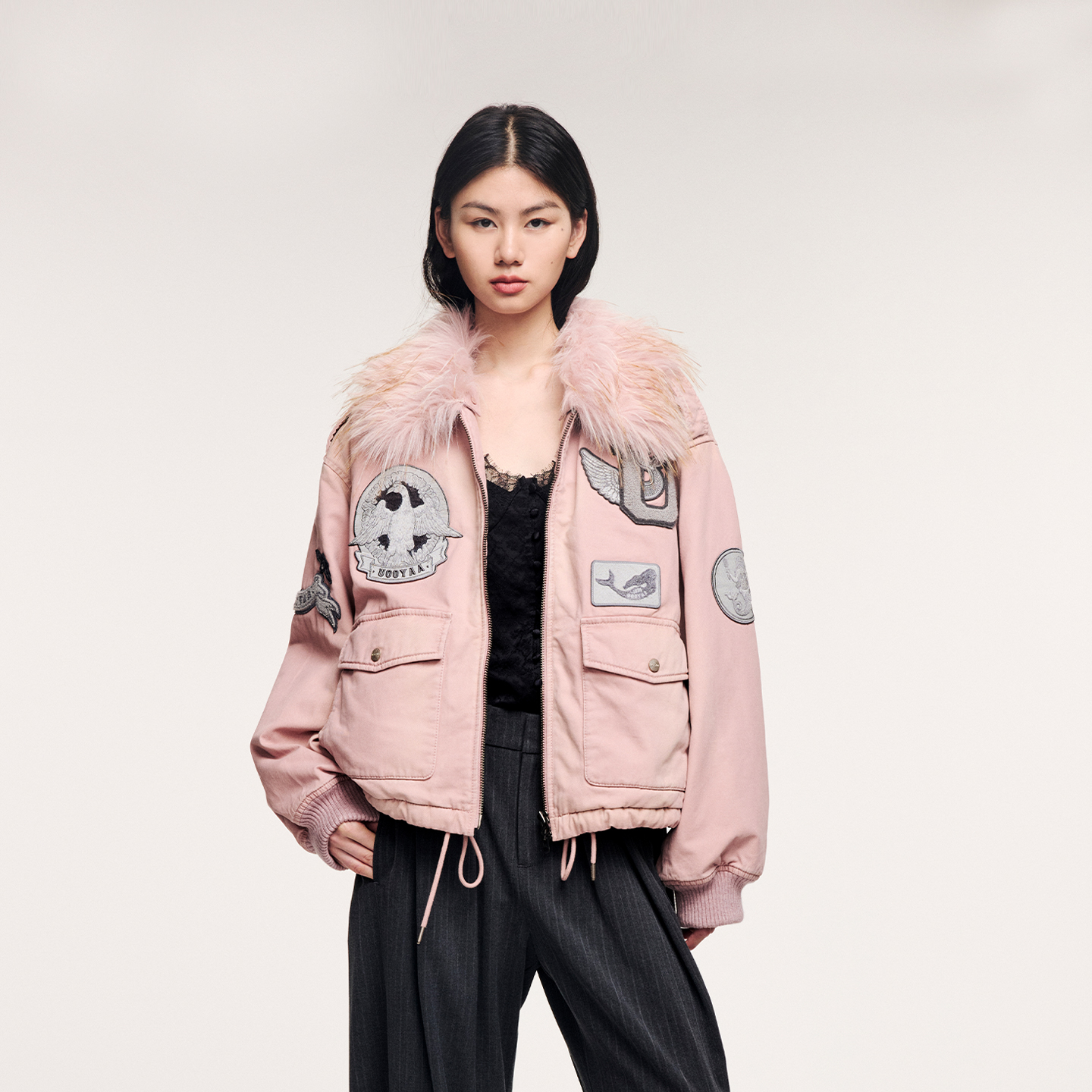 UOOYAA/乌丫2025冬季新款「奇幻都市」奇幻徽章A2空军棉夹克9176