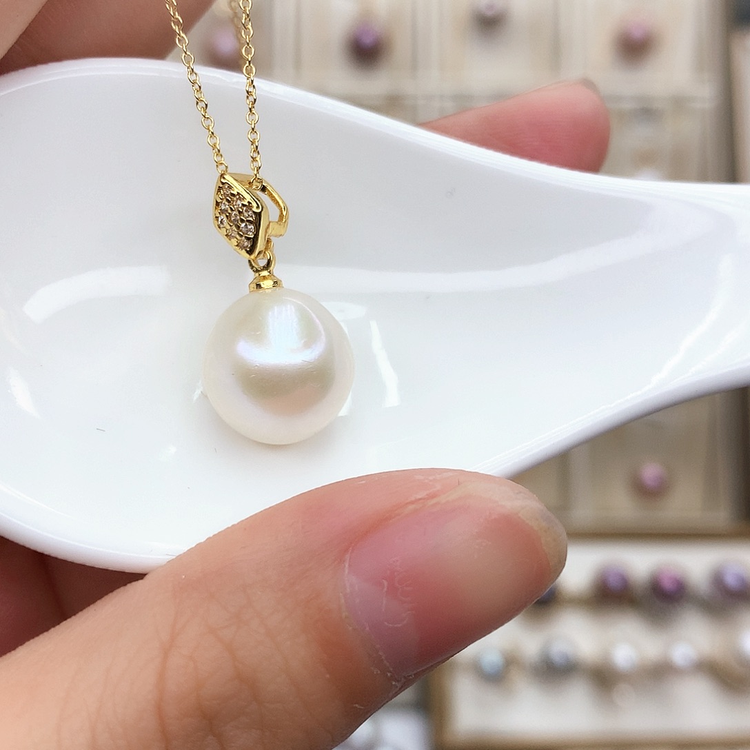 淡水珍珠颈饰合金