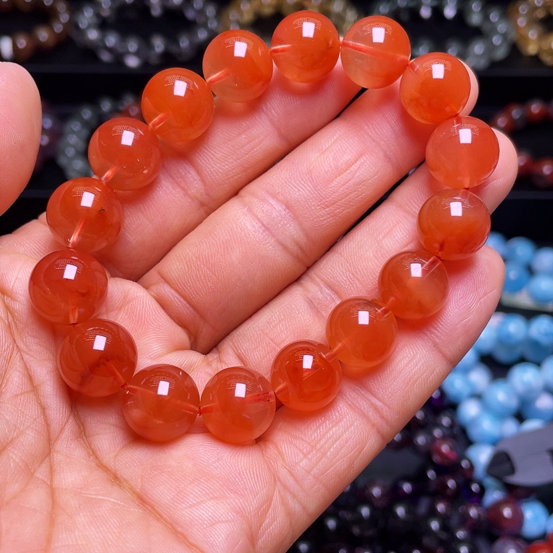 未镶嵌水晶手链红兔毛