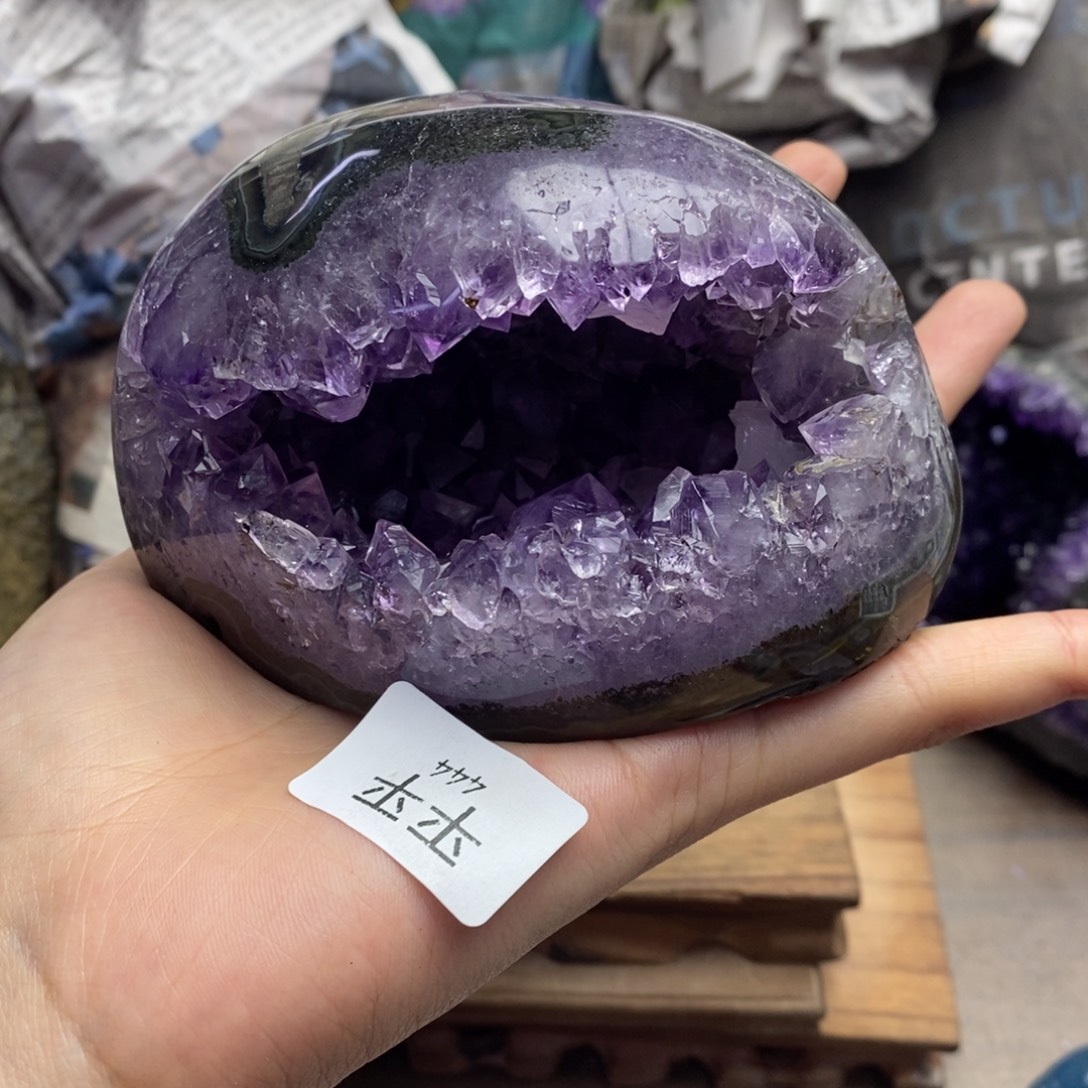 未镶嵌水晶珠宝半成品