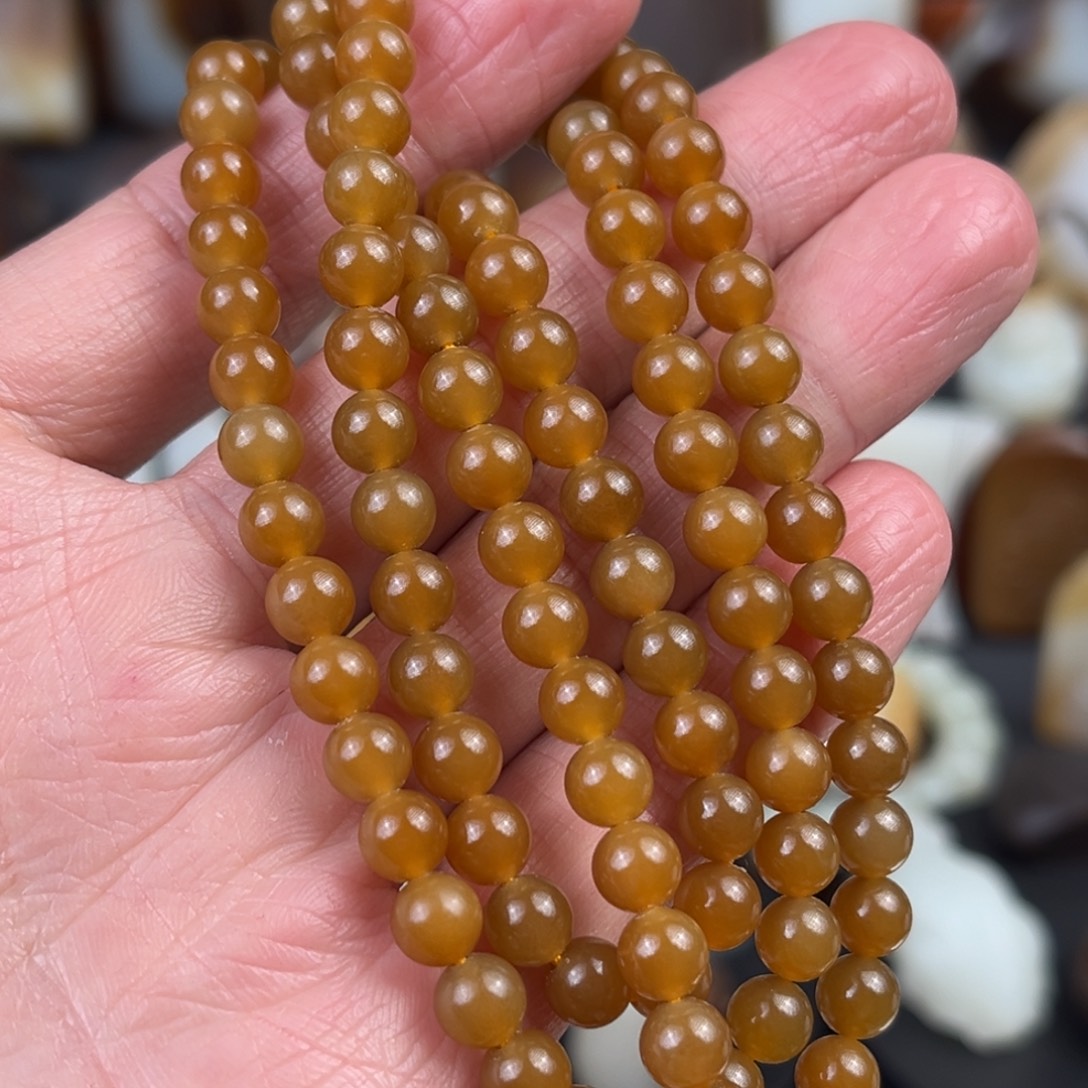 和田玉（糖玉）未镶嵌颈饰