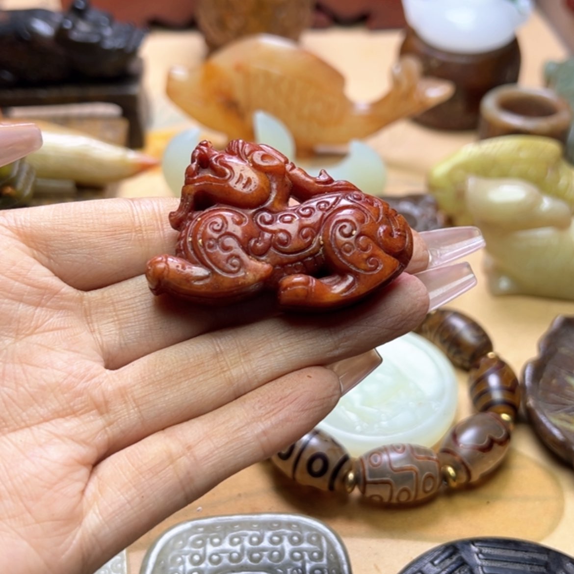 【闪购商品】蛇纹石玉颈饰未镶嵌