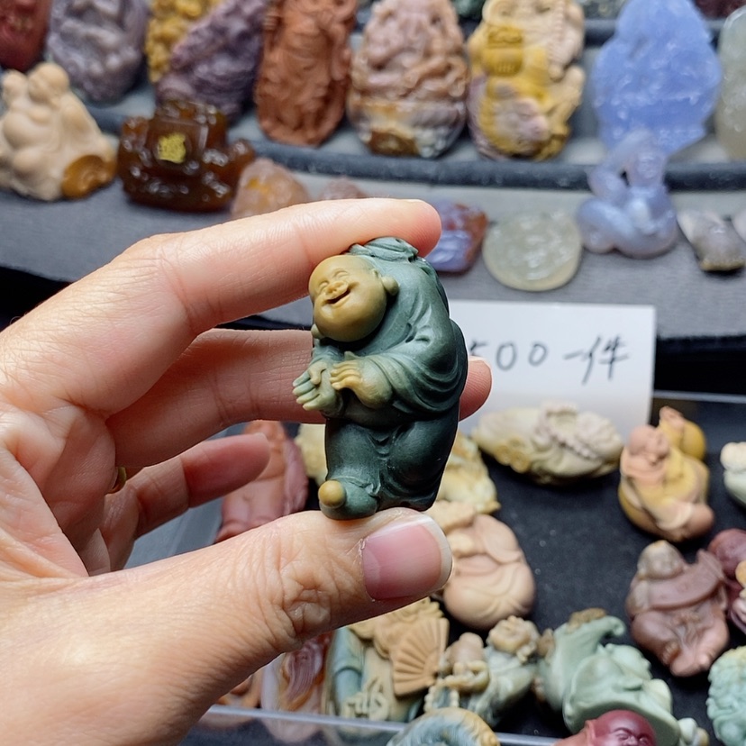 【闪购商品】定制石英质玉吊坠未镶嵌