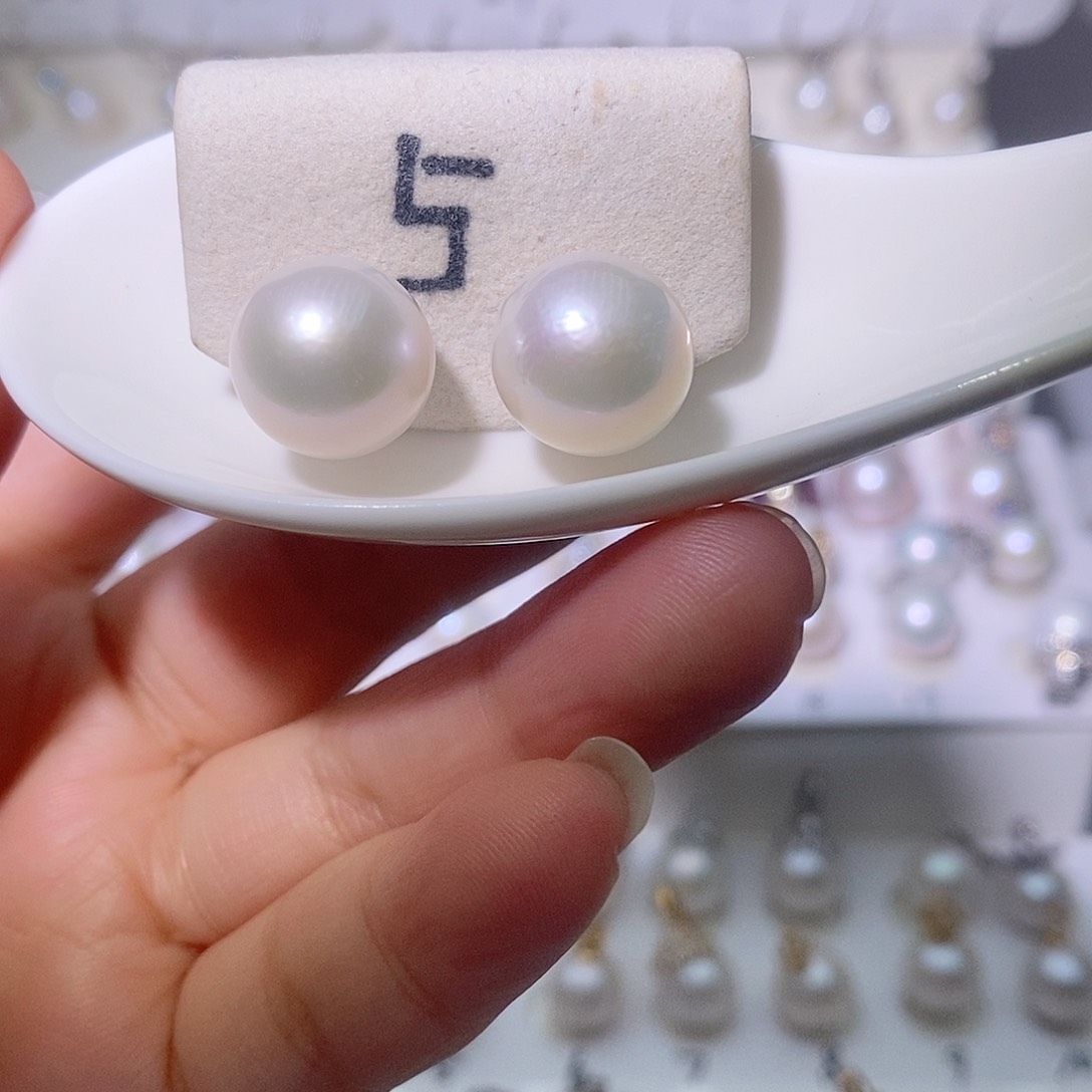 淡水珍珠耳饰银S925镶嵌尺寸12/13毫米