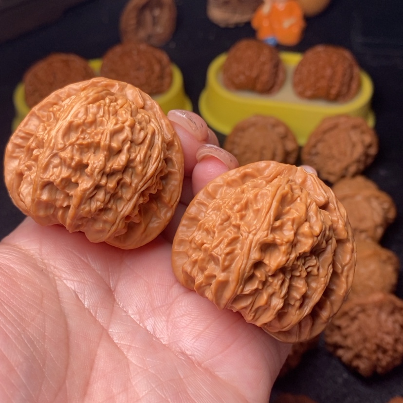 【闪购商品】把件文玩核桃853号白狮子44.5