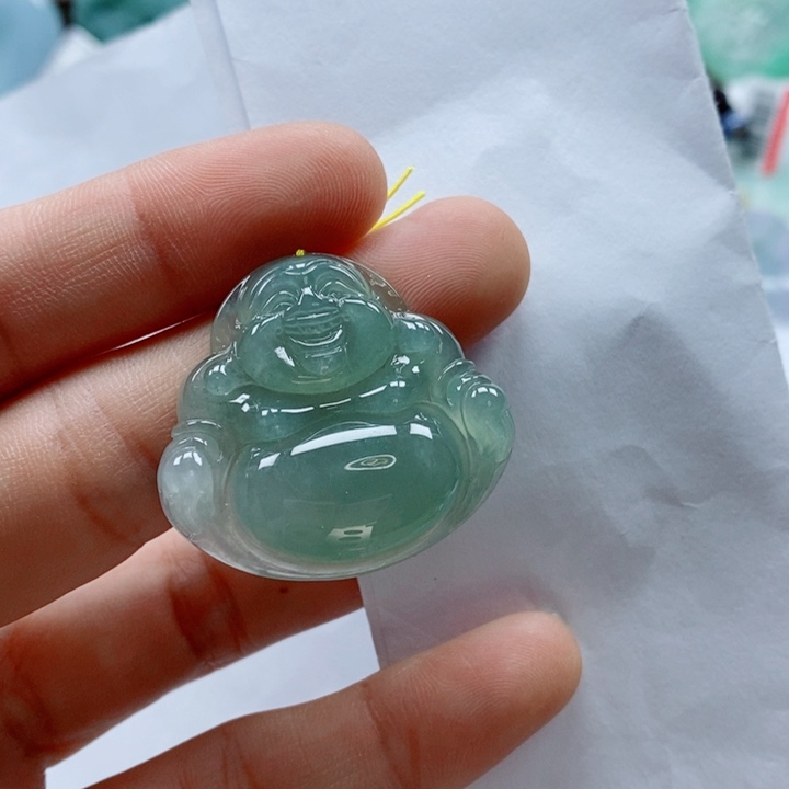 翡翠颈饰未镶嵌天然