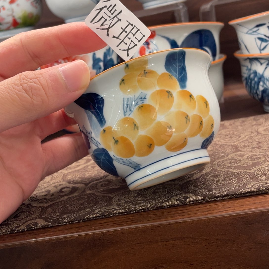 釉下手绘茶具微瑕
