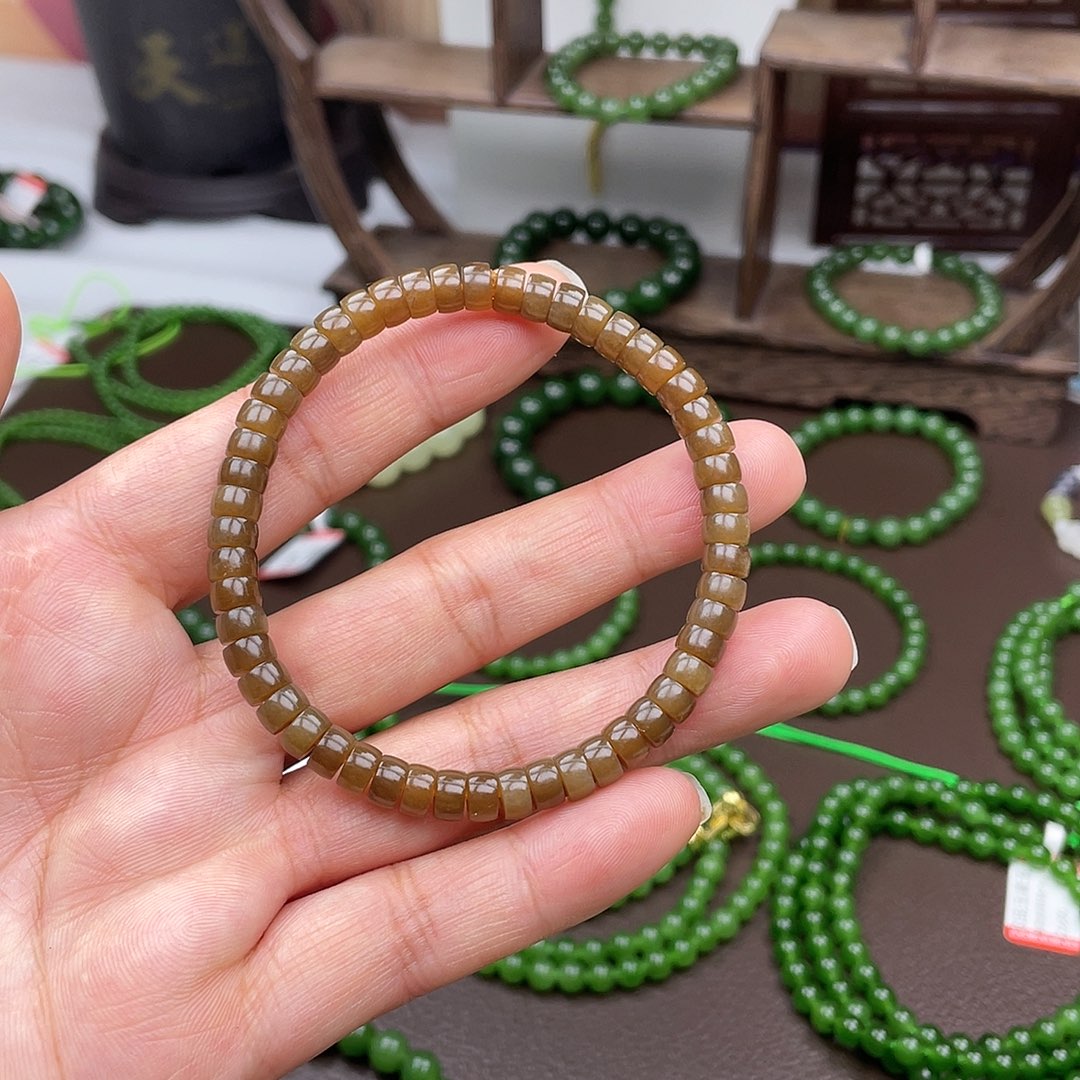 和田玉未镶嵌手链新疆且末料卡6小药片