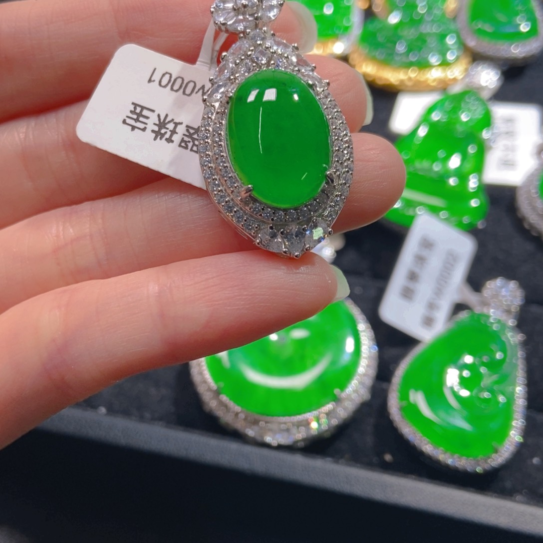 翡翠吊坠(不含链)银S925镶嵌