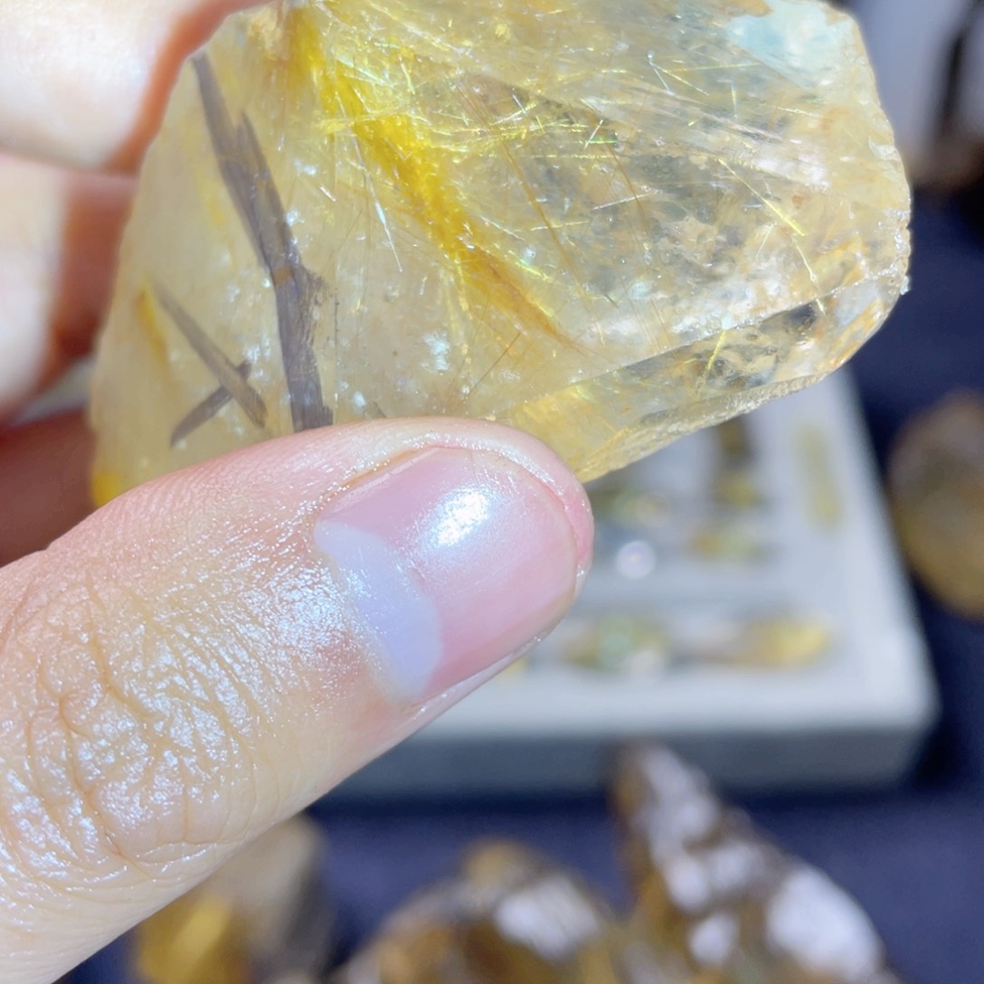 水晶摆件未镶嵌天然水晶水晶摆件