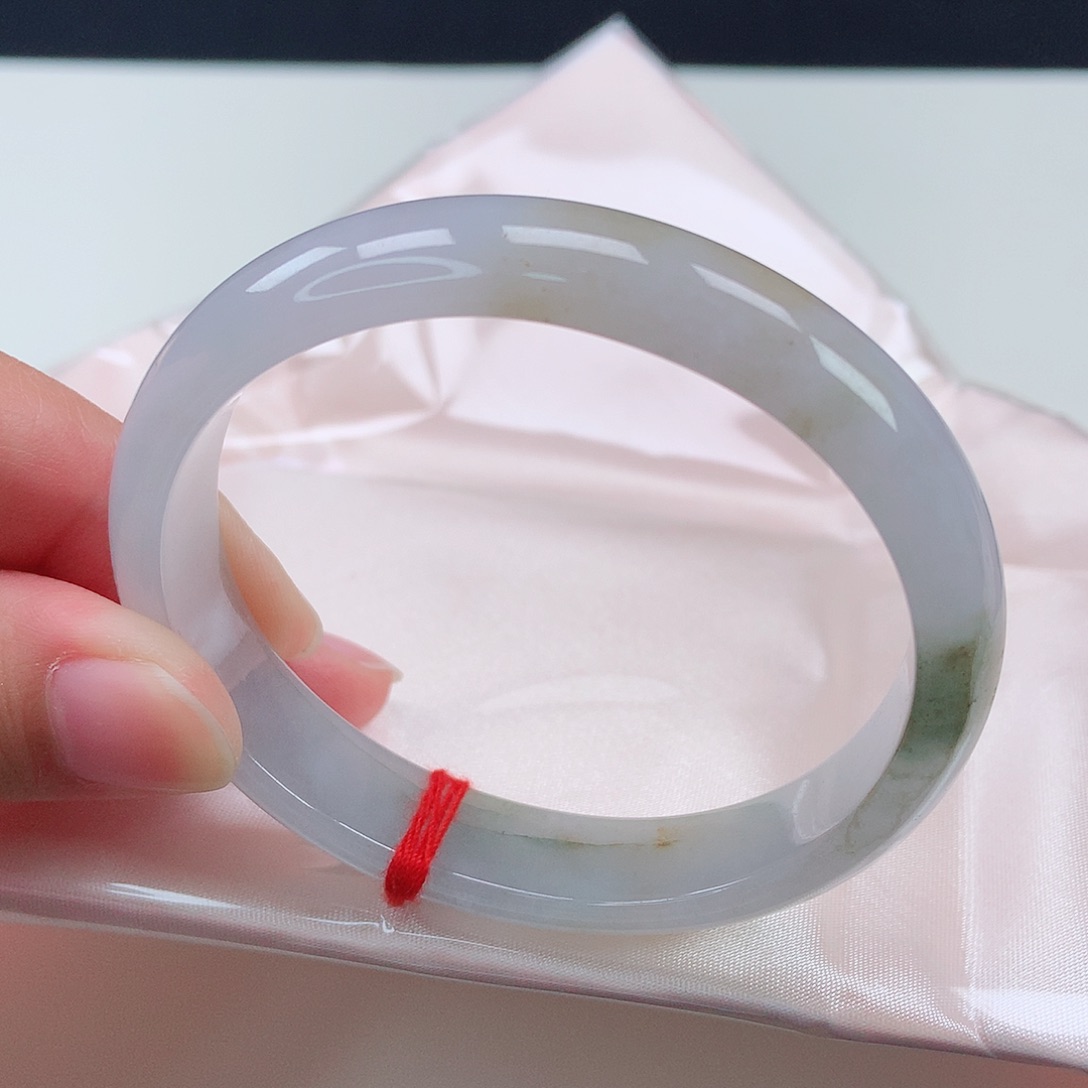 翡翠手镯未镶嵌56贵妃