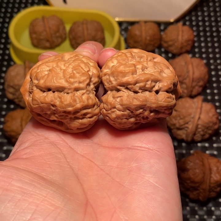 飛***屬文玩核桃把件蛙王