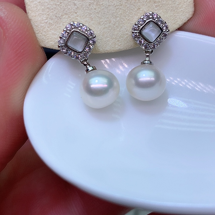银S925镶嵌耳饰淡水珍珠