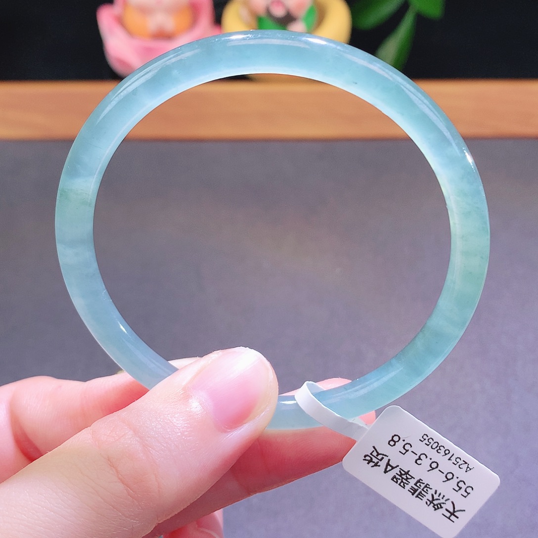 翡翠未镶嵌手镯天然翡翠