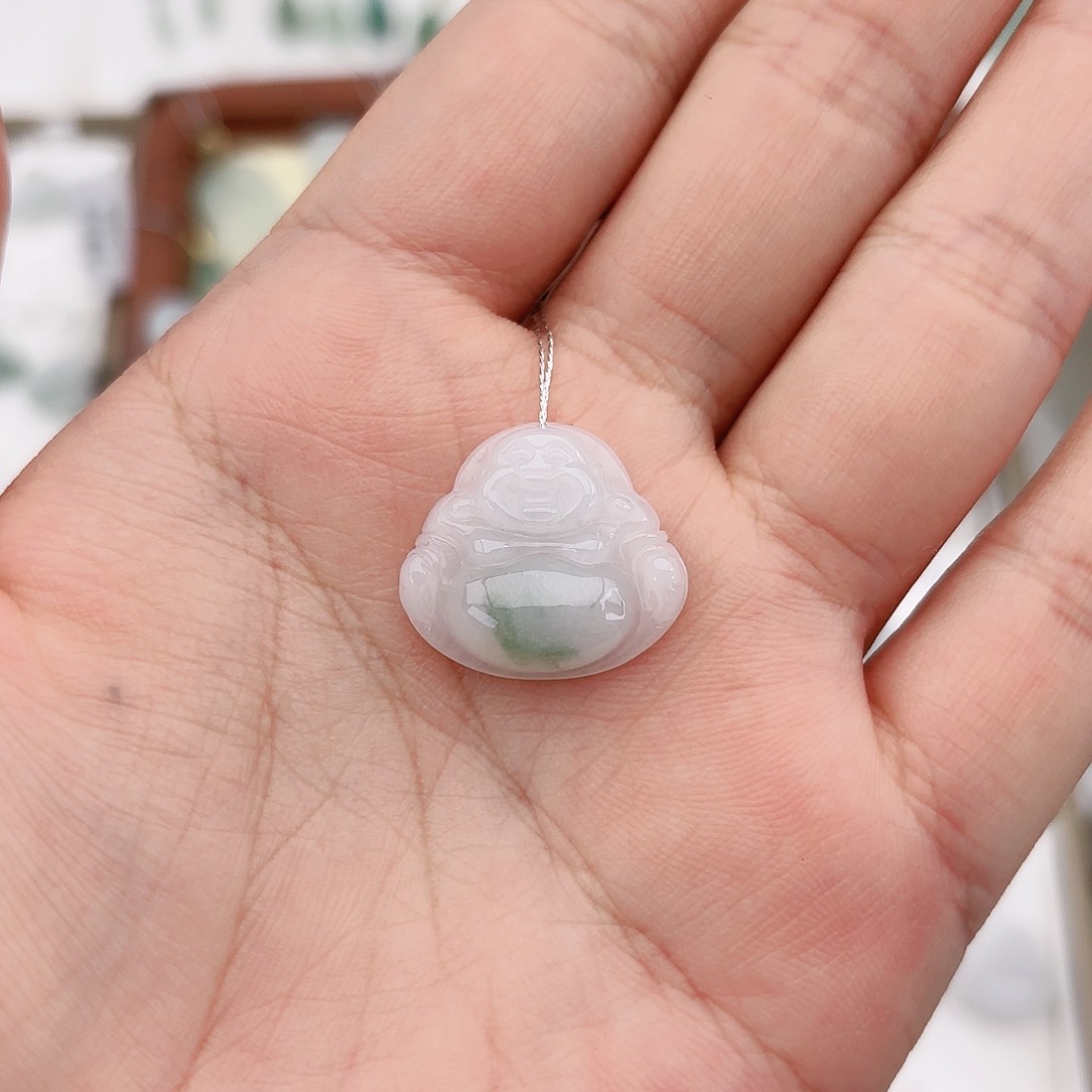 翡翠颈饰未镶嵌佛公