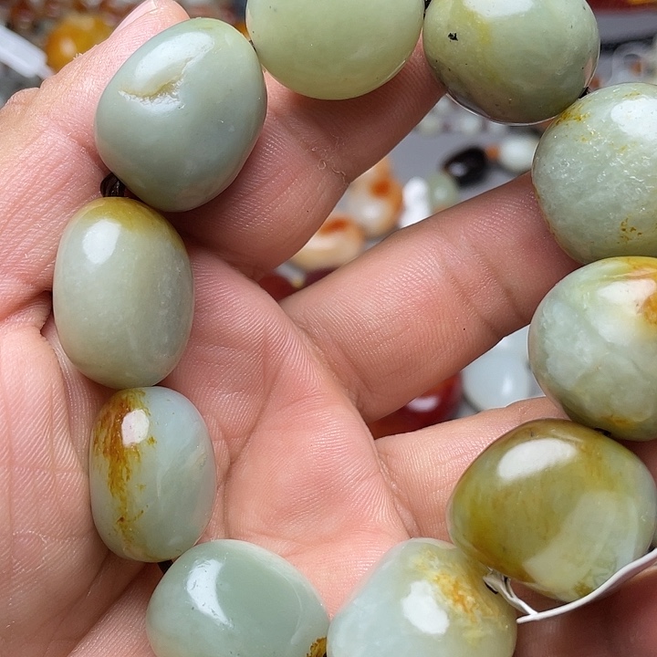 和田玉未镶嵌手链