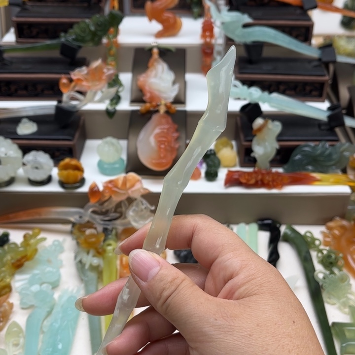 蛇纹石玉未镶嵌岫玉发簪