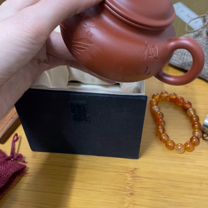 瓷片哈中古工艺品一件