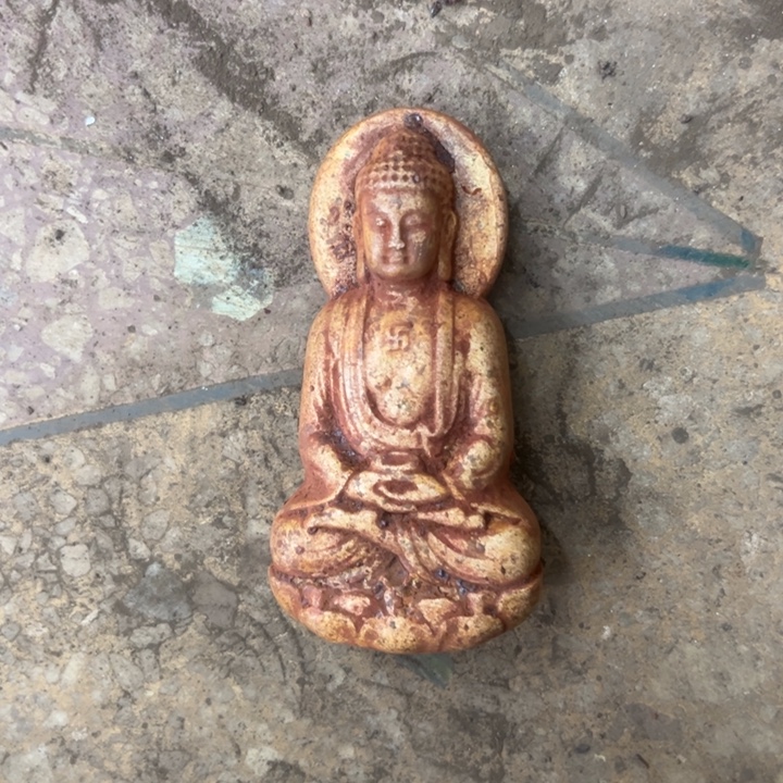 和田玉（黄玉）未镶嵌摆件