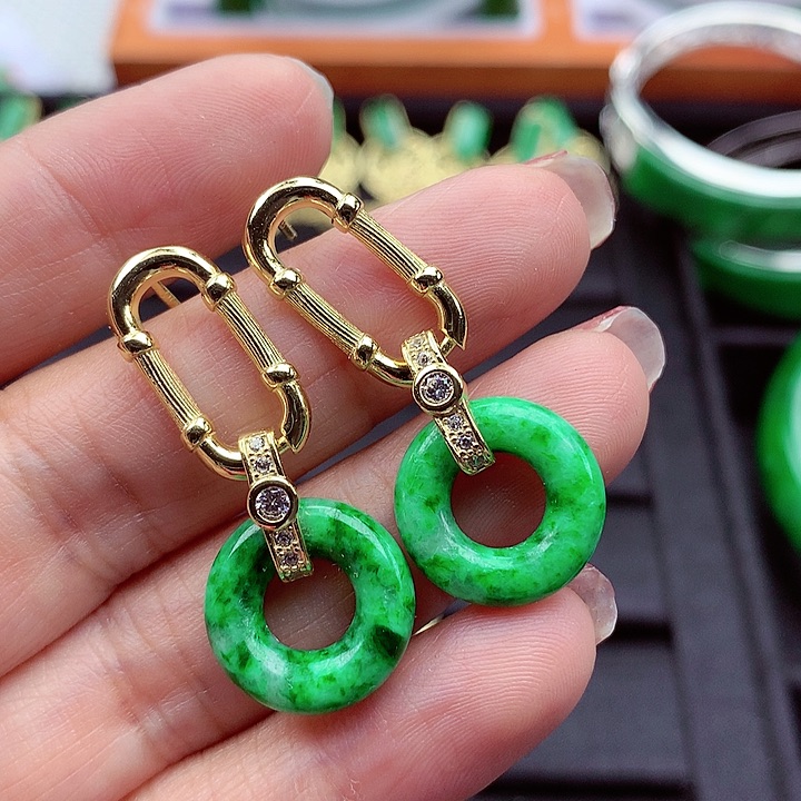 翡翠颈饰银S925镶嵌翡翠