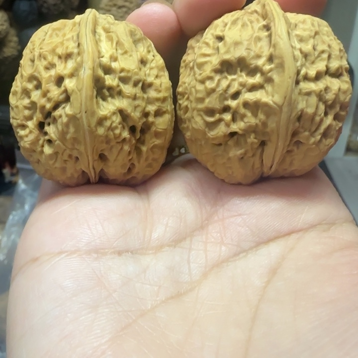 文玩核桃吊坠半壁江山