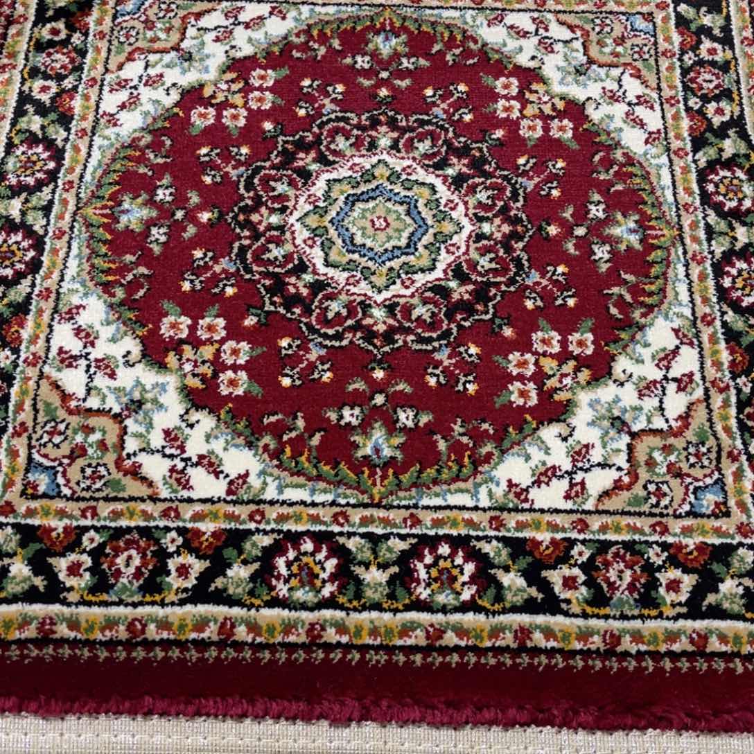 草***狼羊毛50×50混纺坐垫两个