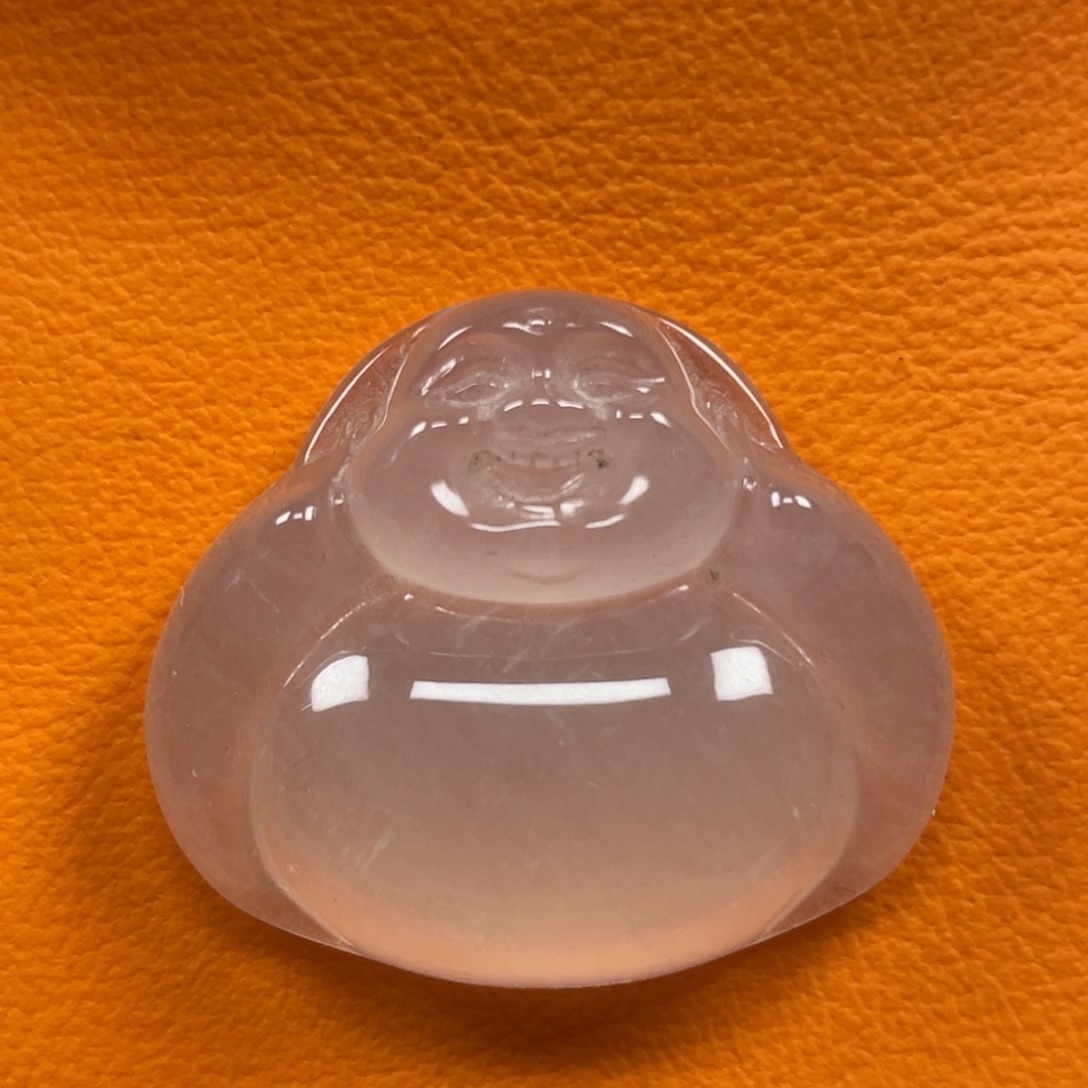 石英质玉未镶嵌颈饰佛公