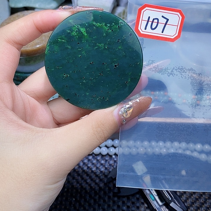 和田玉和田玉边角料随机发未镶嵌