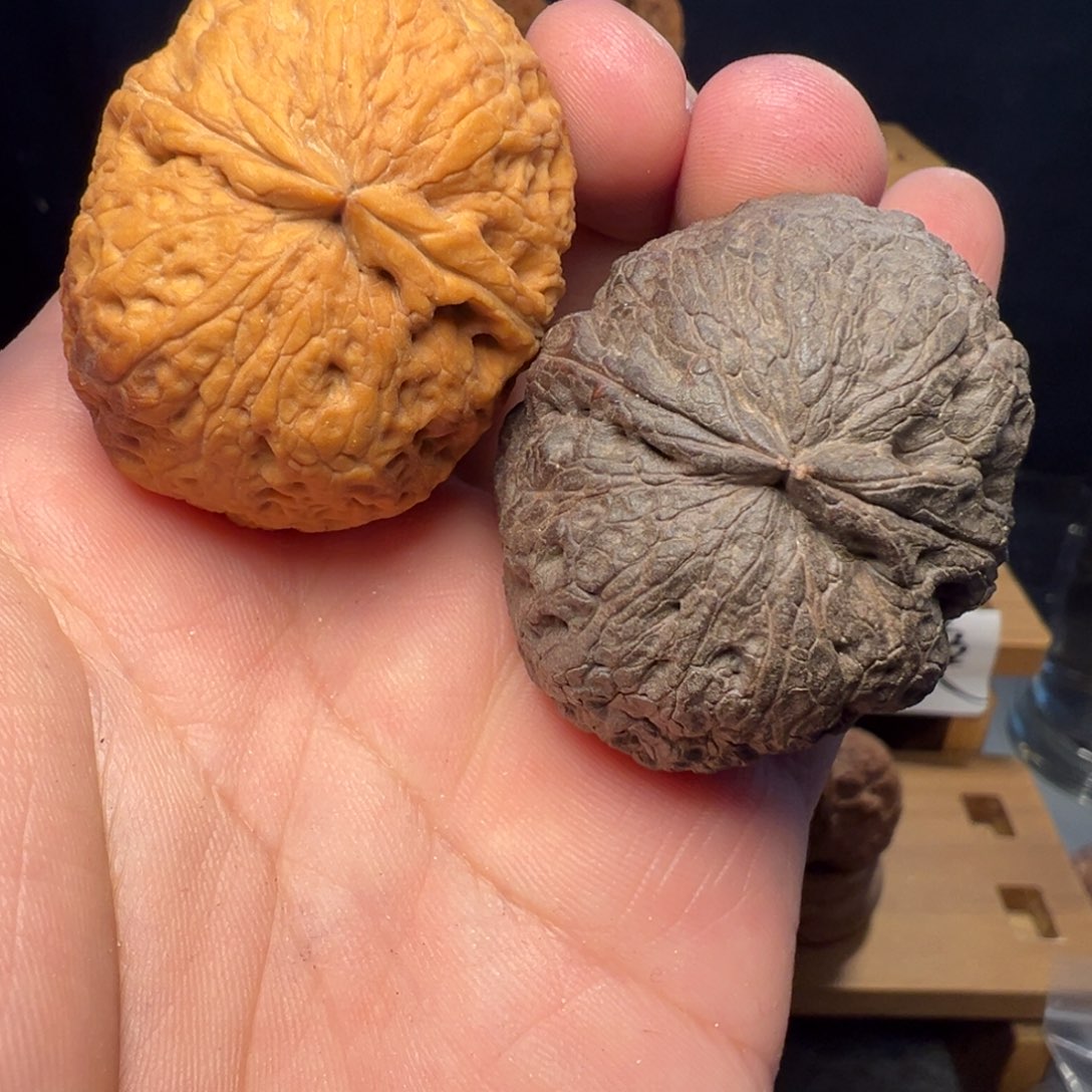 文玩核桃吊坠芭蕉扇43mm