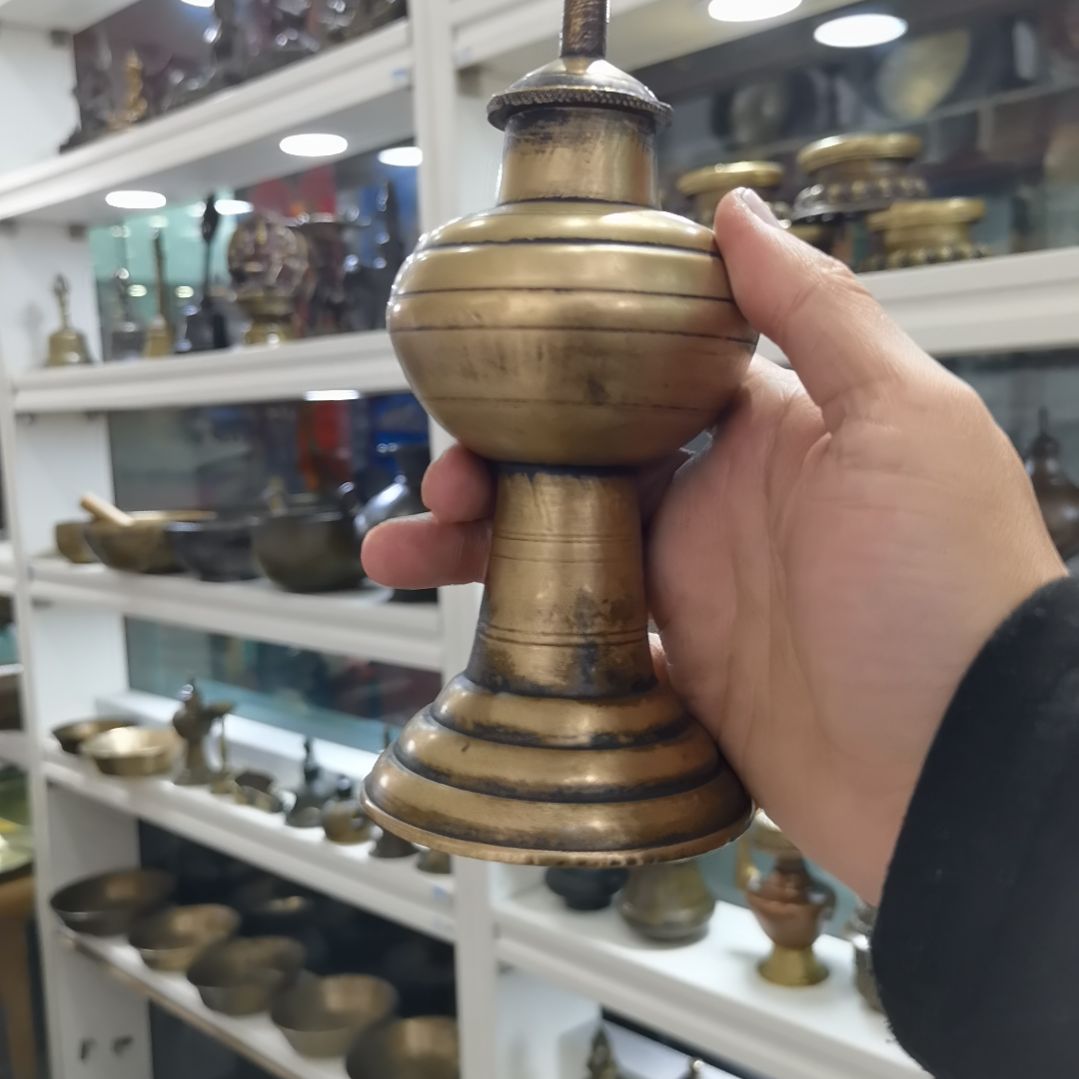 用***博一铭专属老油灯一个