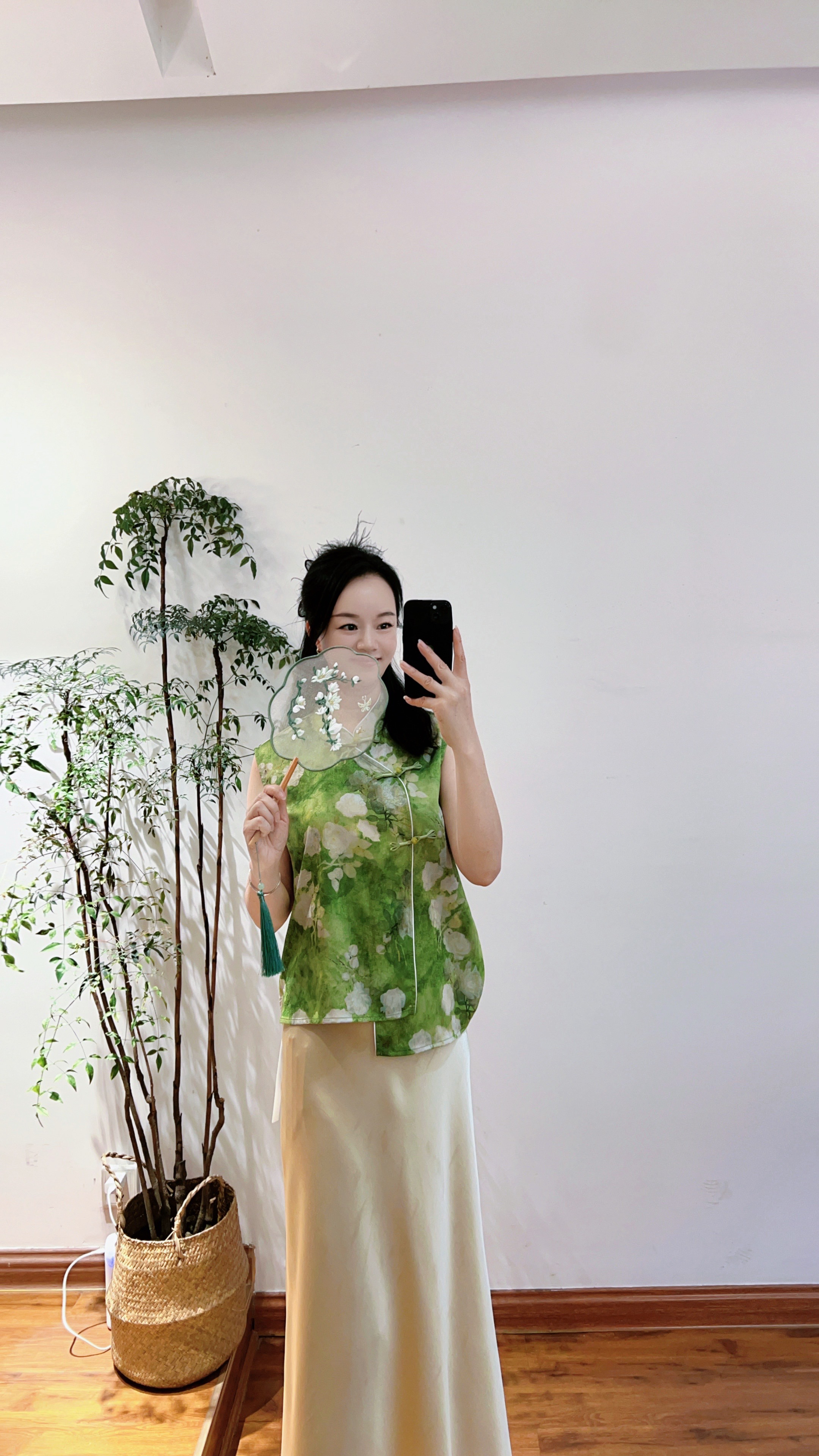 《邵阳花也慕慕子》推荐新中式减龄上衣